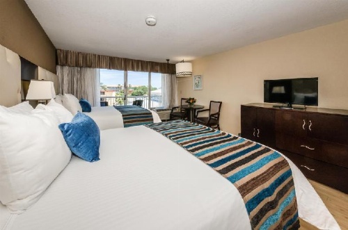 DreamView Beachfront Hotel & Resort image 9
